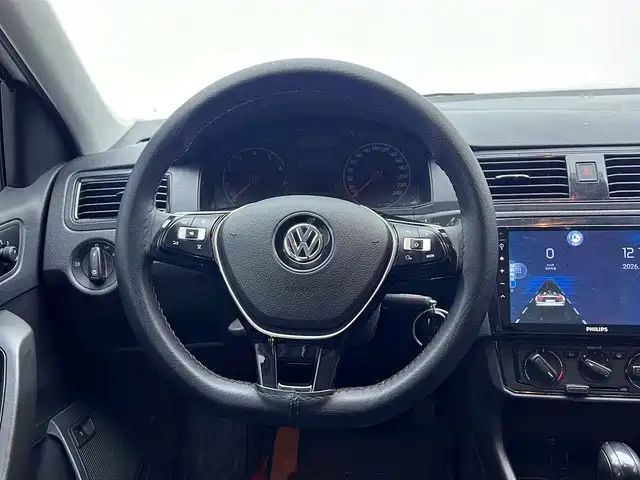 VOLKSWAGEN SANTANA