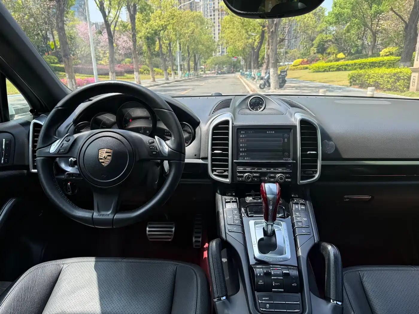 Porsche Cayenne 2014 Cayenne Platinum Edition 3.0T фото 12