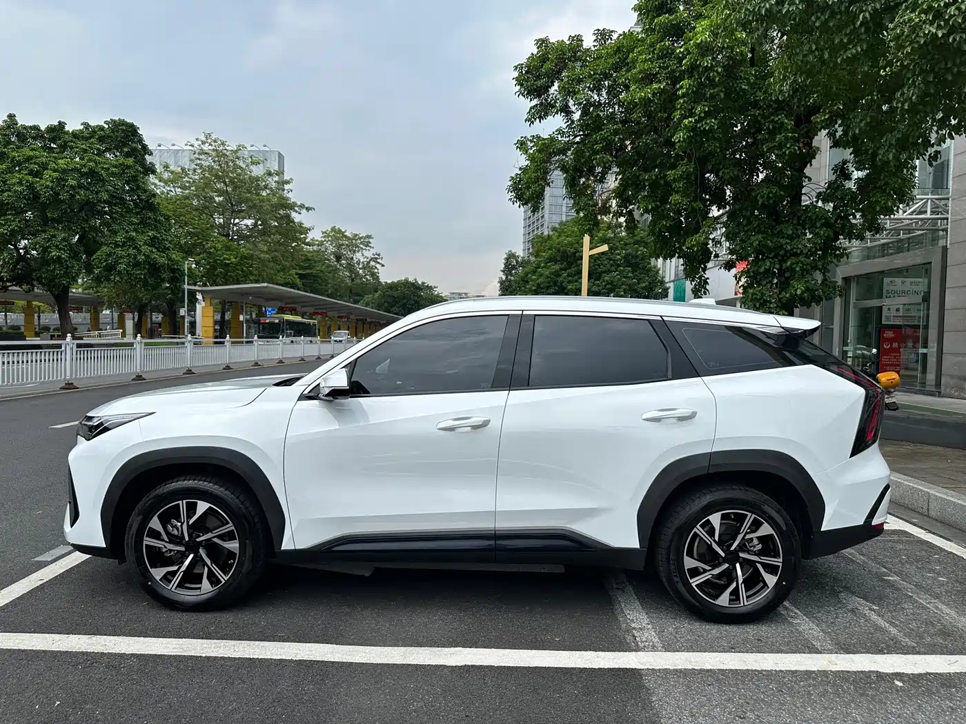 Geely Boyue L 2026 2025 4th Generation 1.5TD DCT Journey Start