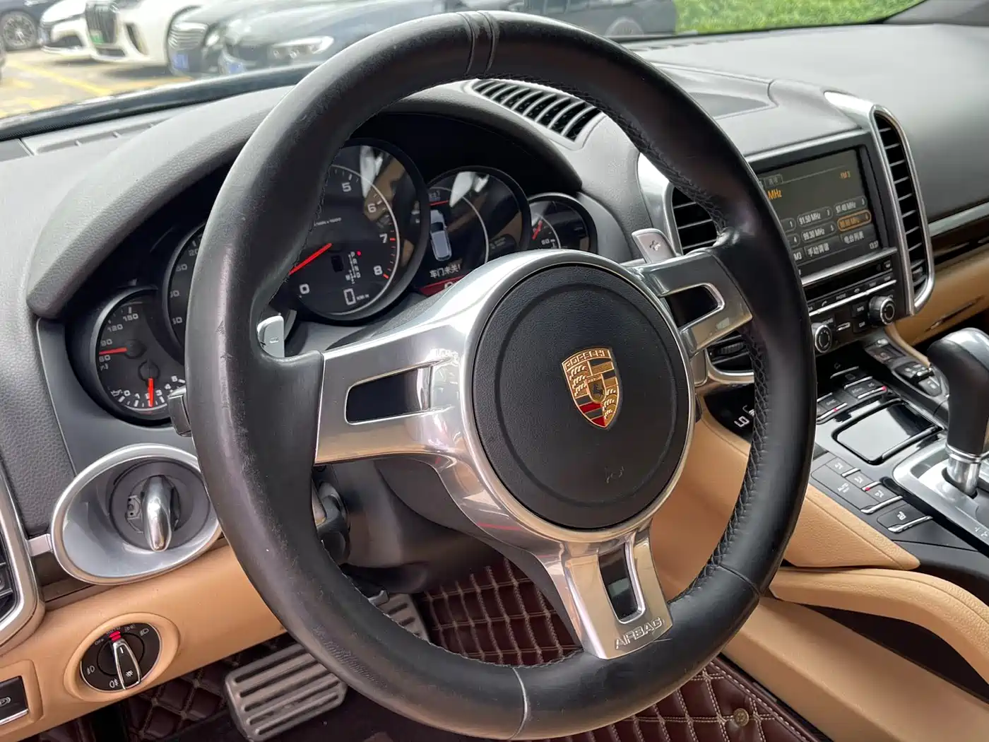 Porsche Cayenne 2011 Cayenne 3.0T фото 20