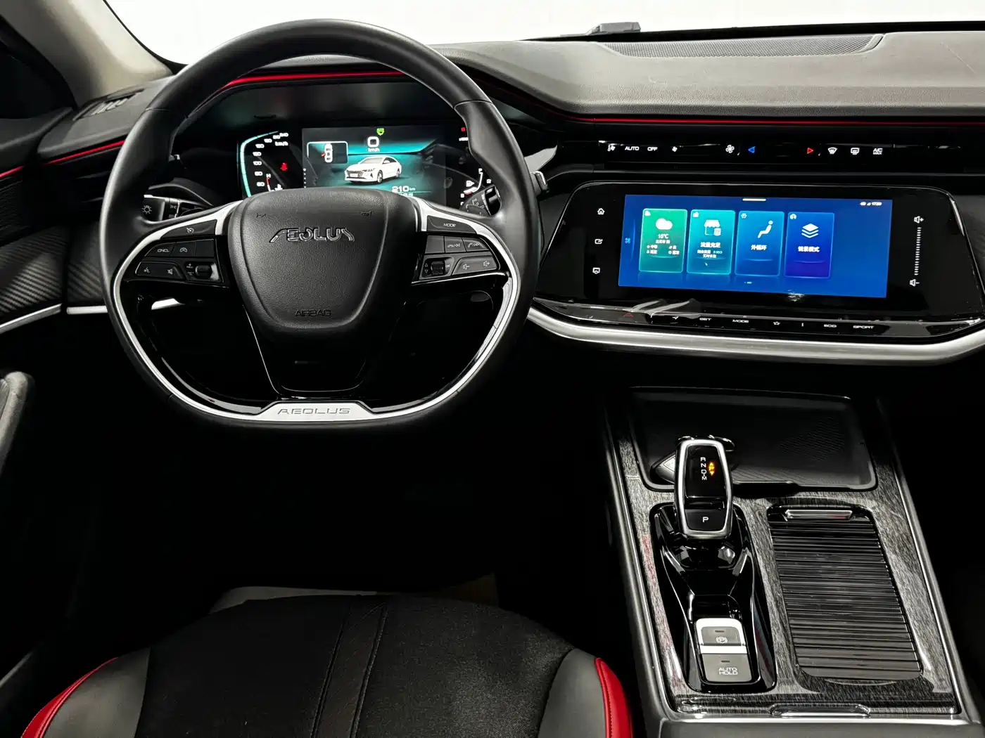 DONGFENG YI HYUN MAX