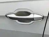 صورة 18 - Volkswagen Tiguan L