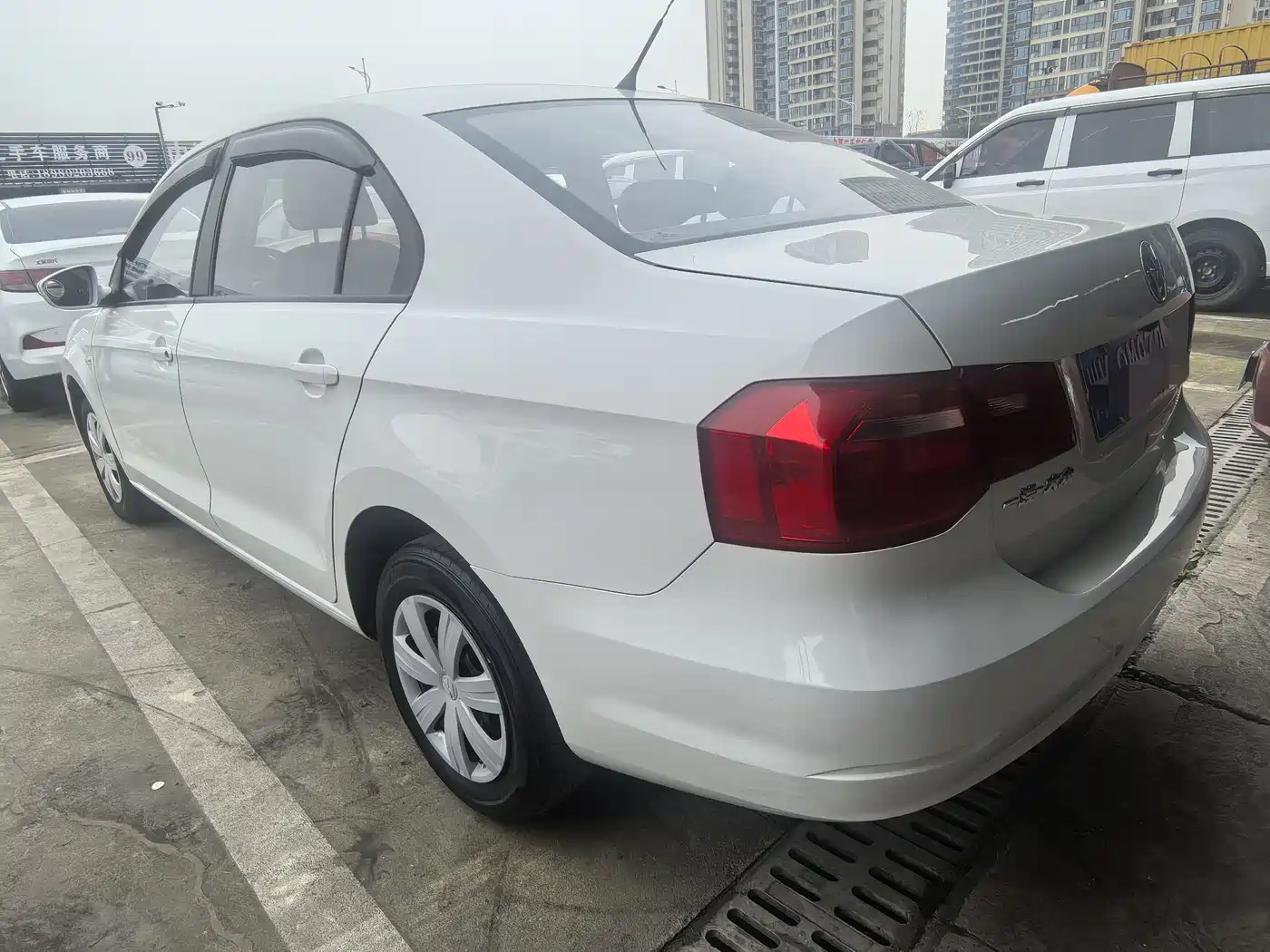 Volkswagen Jetta 2015 Value Edition 1.6L Manual Fashion фото 4