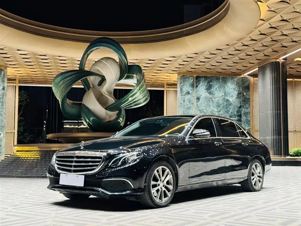 Mercedes-Benz E-Class 2017 E 200 L Sport 4MATIC