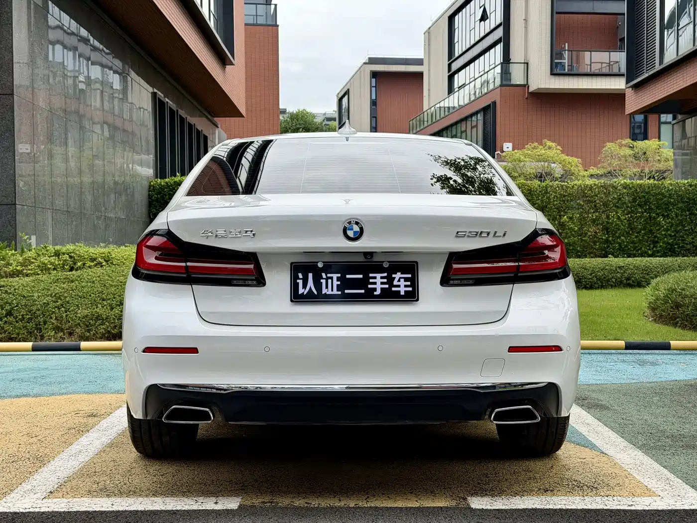 BMW 5 SERIES