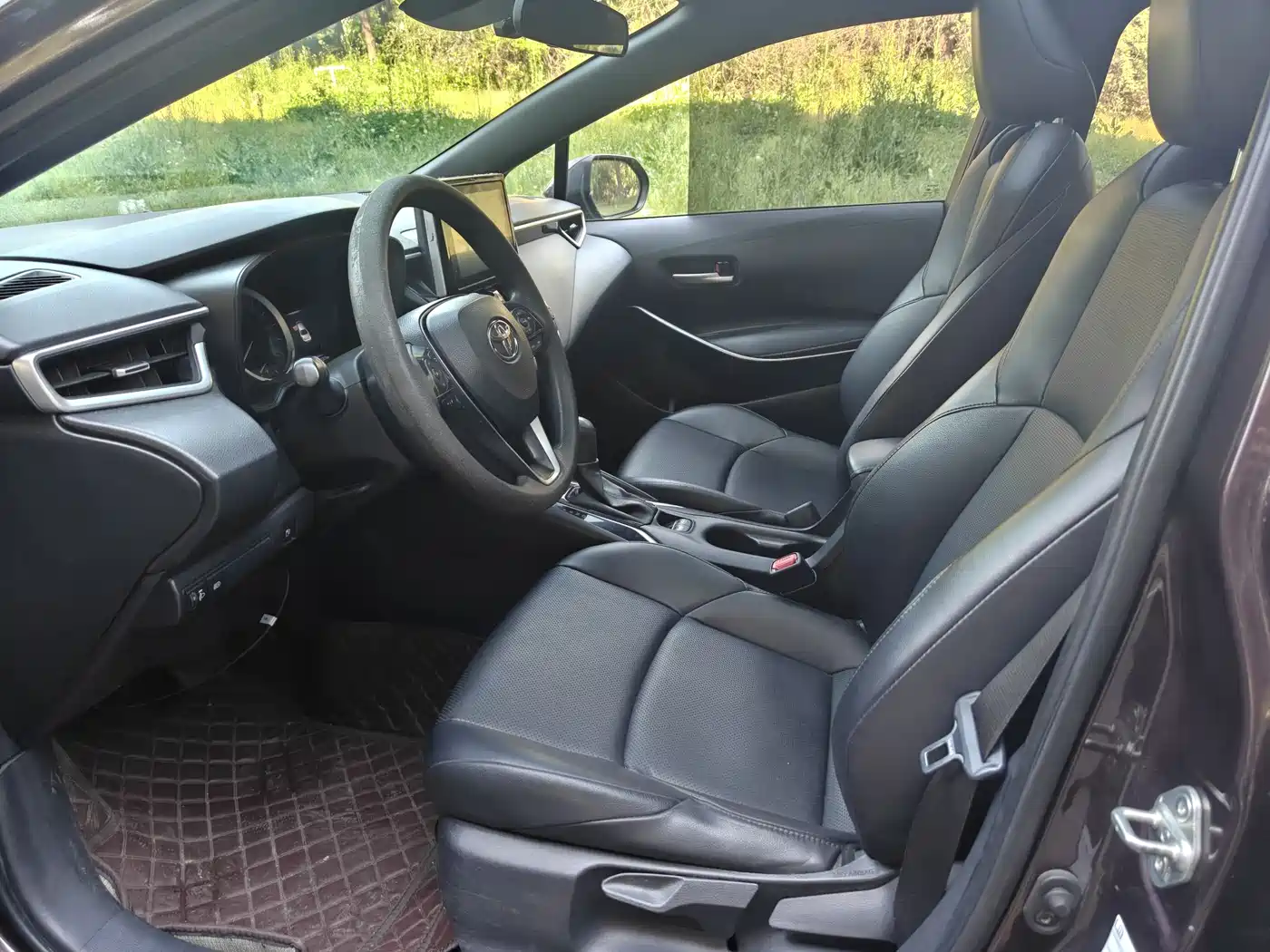 Toyota Levin 2022 Dual Engine 1.8H E-CVT Luxury Edition фото 8