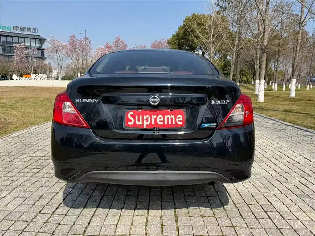 Nissan Sunny 2016 2016 1.5XE CVT Leading Edition