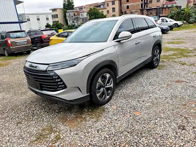 BYD Frigate 07 2023 DM-i 205KM Flagship