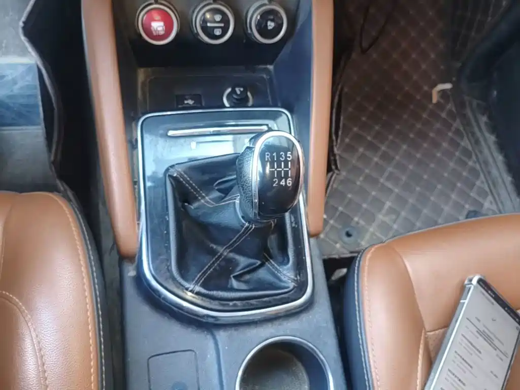 Changan Oshan Changan Oushang CX70 2018 2017 CX70T 1.5T Manual Luxury Edition