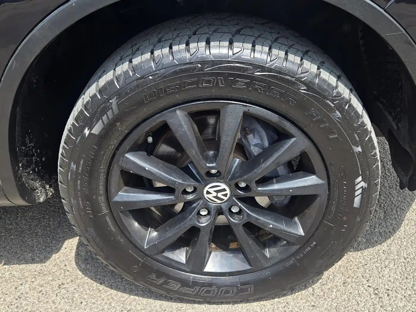 Volkswagen Touareg 2011 3.0TDI Diesel Standard фото 3