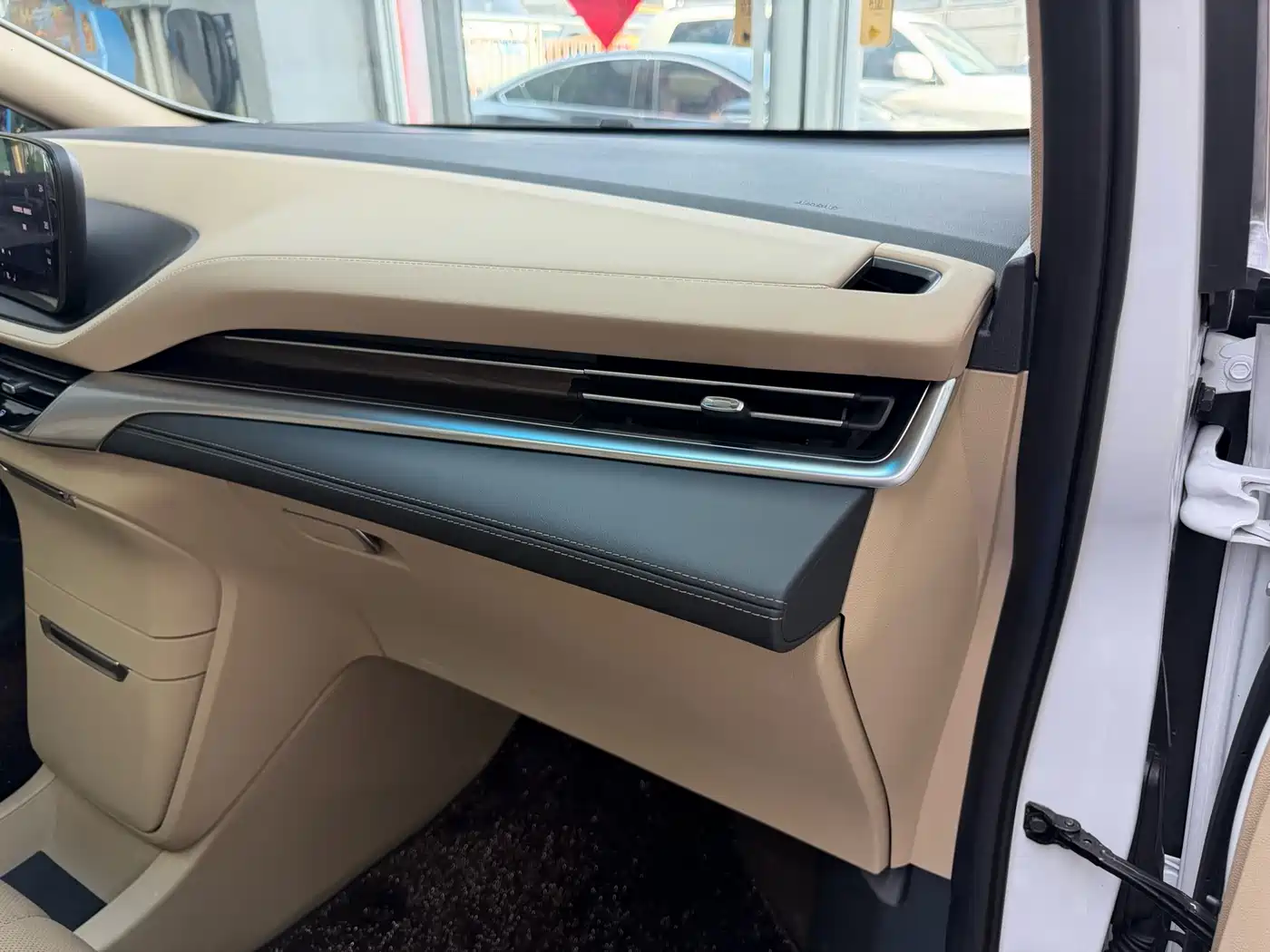 Buick Century 2023 2.0T 7-seater Premium фото 49