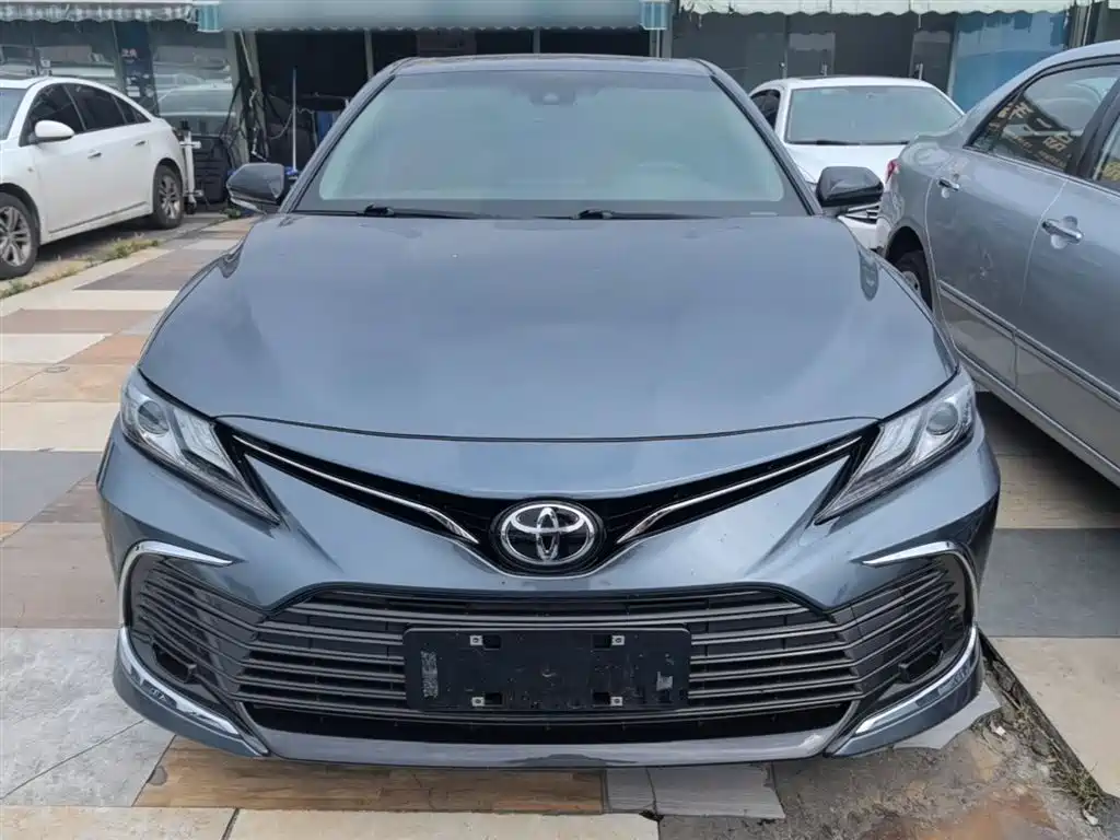 Toyota Camry 2021 2.0G Luxury Edition фото 3