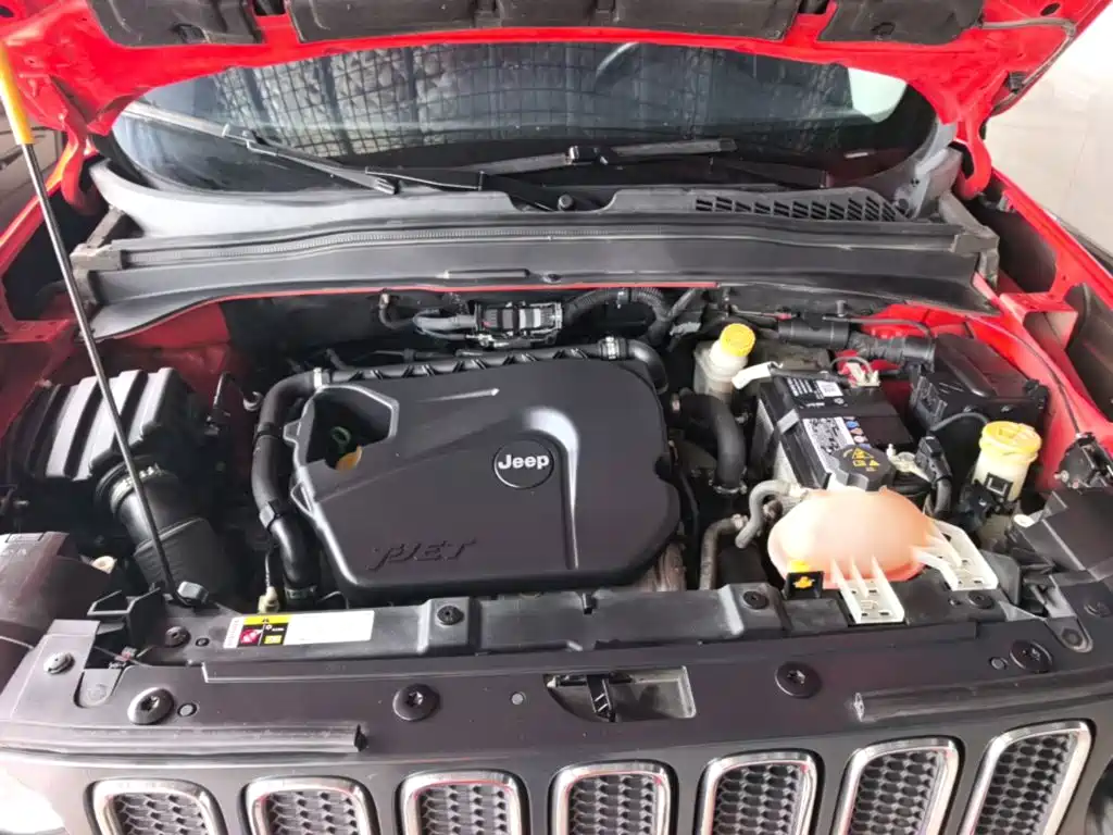 Jeep Renegade 2019 2018 Connected Large Screen Edition 180T Automatic Power