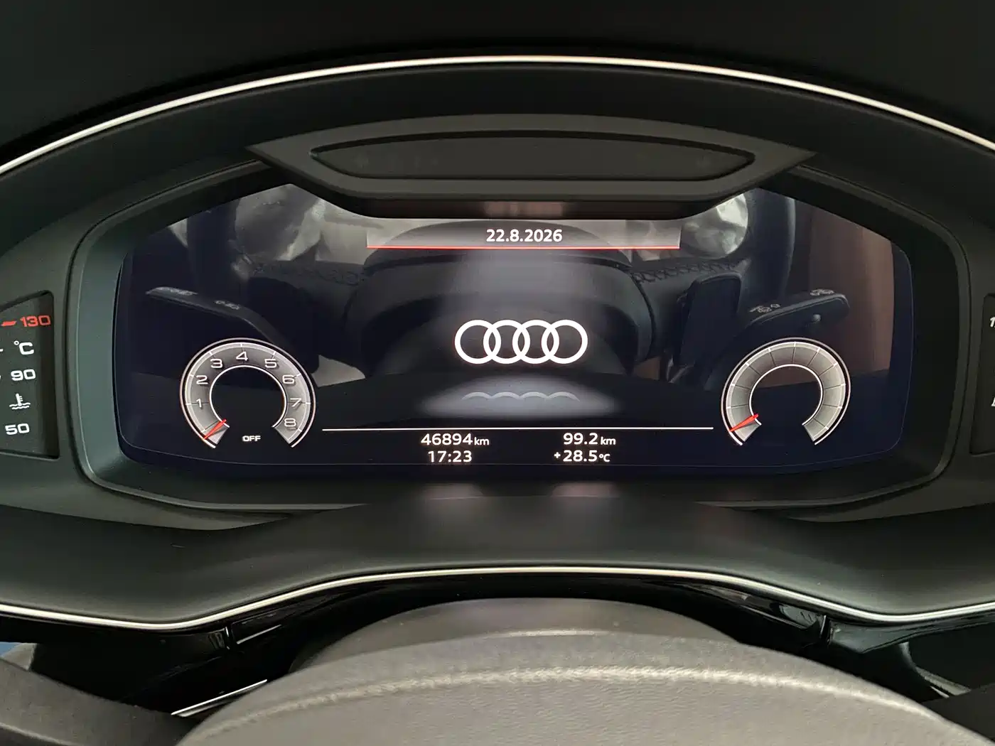 Фото 13 - Audi Q7