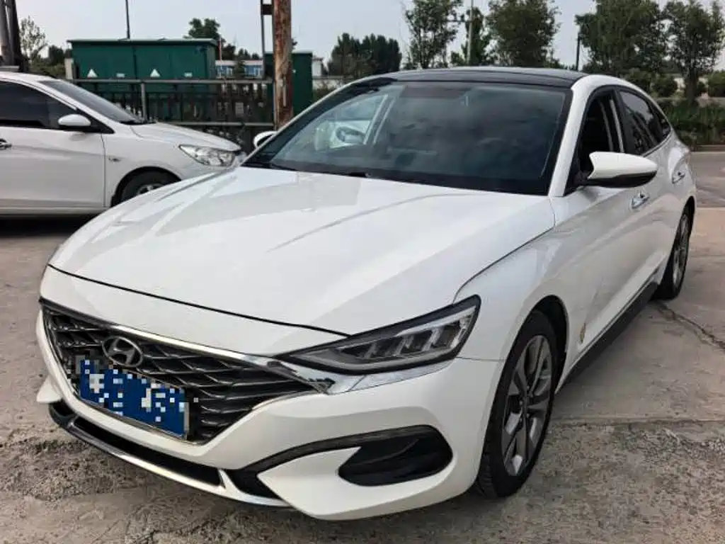 Hyundai Fista 2019 280TGDi Smart Speed Edition China V