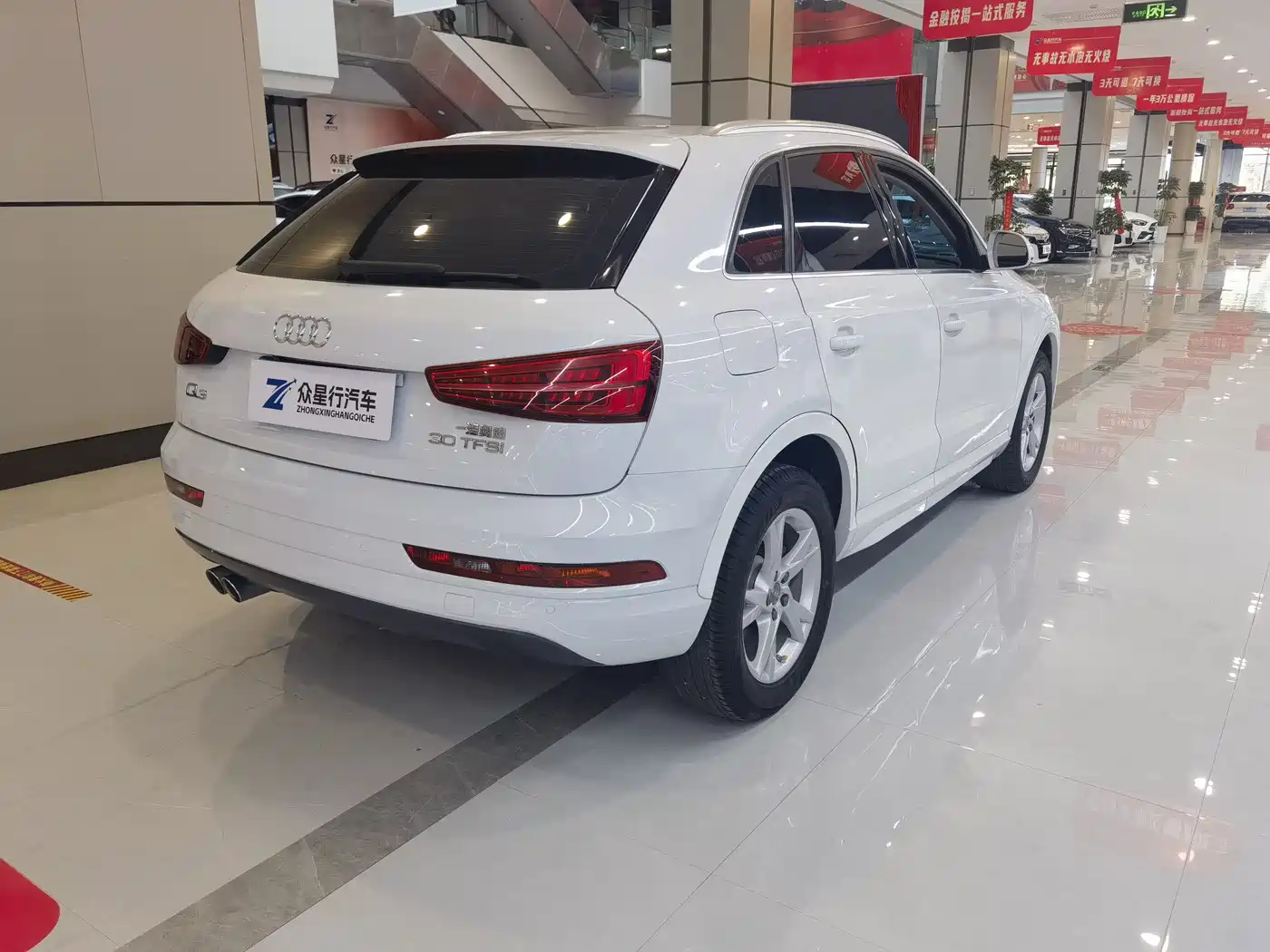 Audi Q3 2018 30th Anniversary Edition 30 TFSI Fashion фото 19