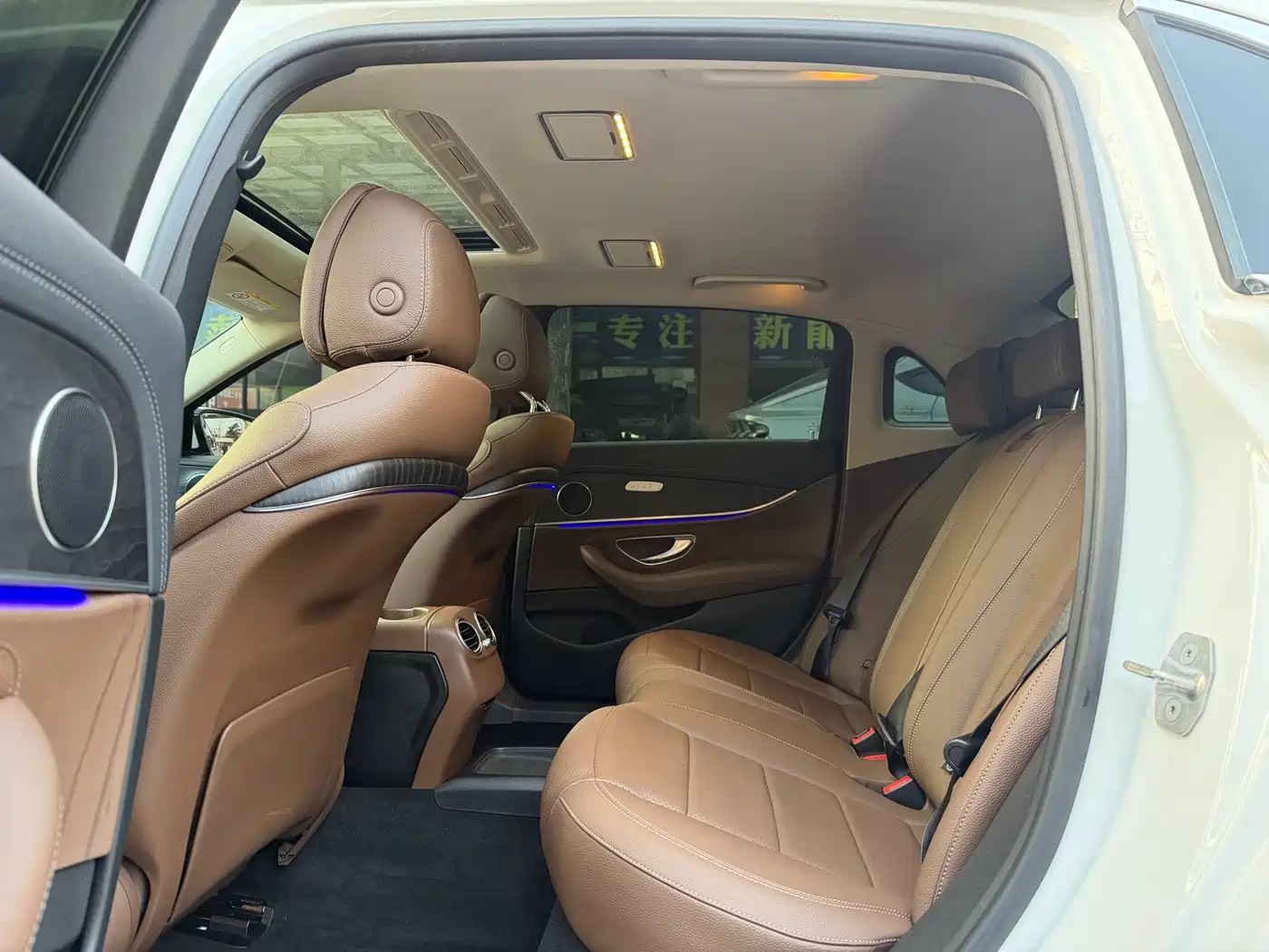 Mercedes-Benz E-Class 2019 E 260 L фото 15