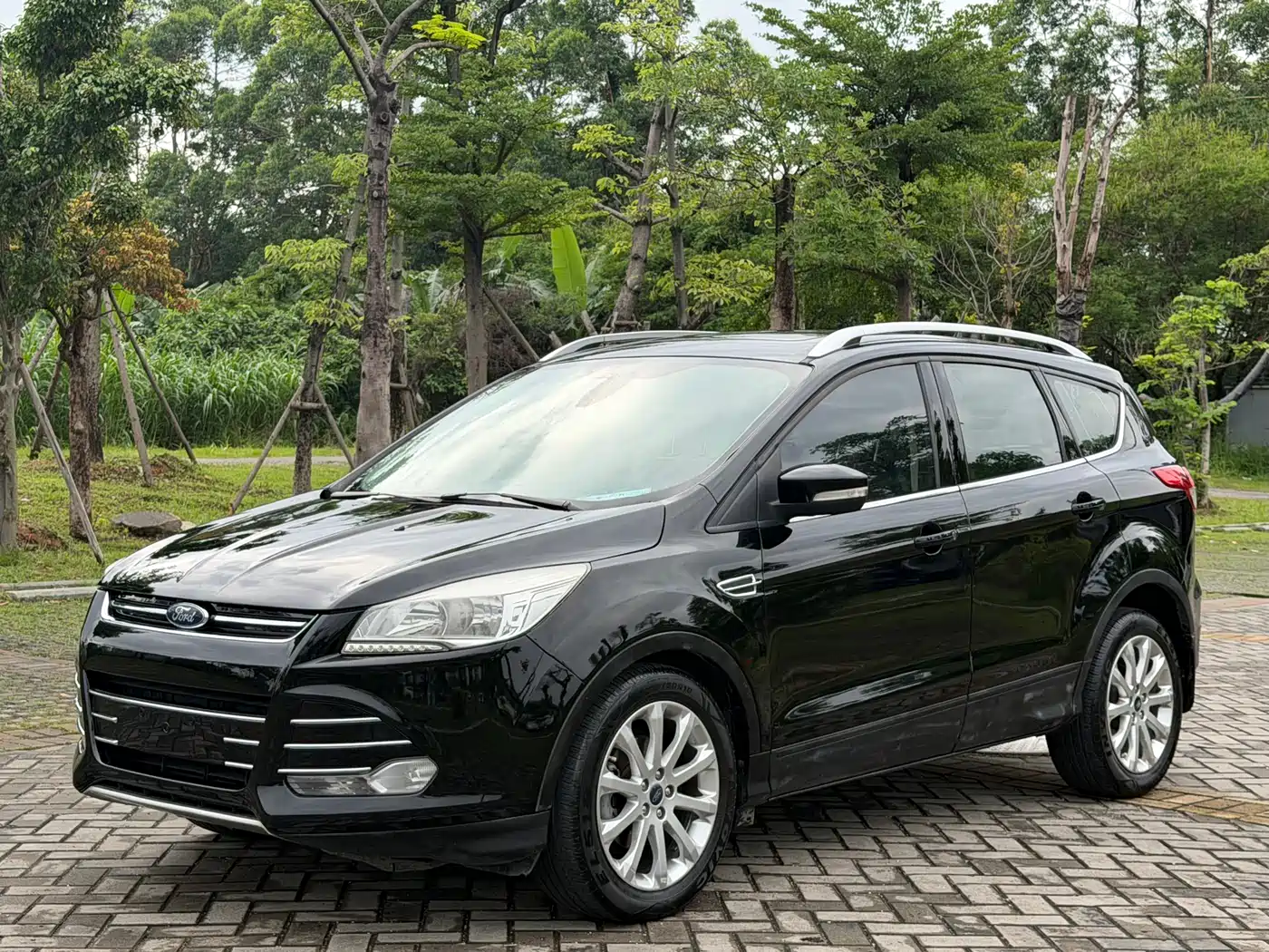 Ford Kuga 2016 2015 1.5L GTDi 2WD Trend