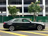 Photo 4 - BMW 5 Series