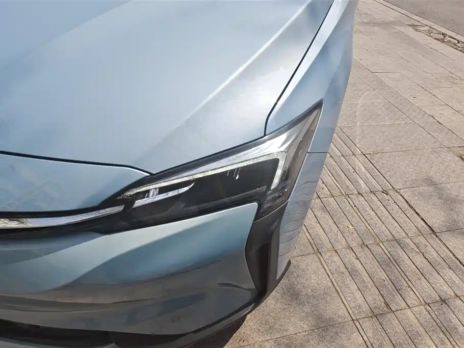 BUICK SLIGHTLY BLUE 6