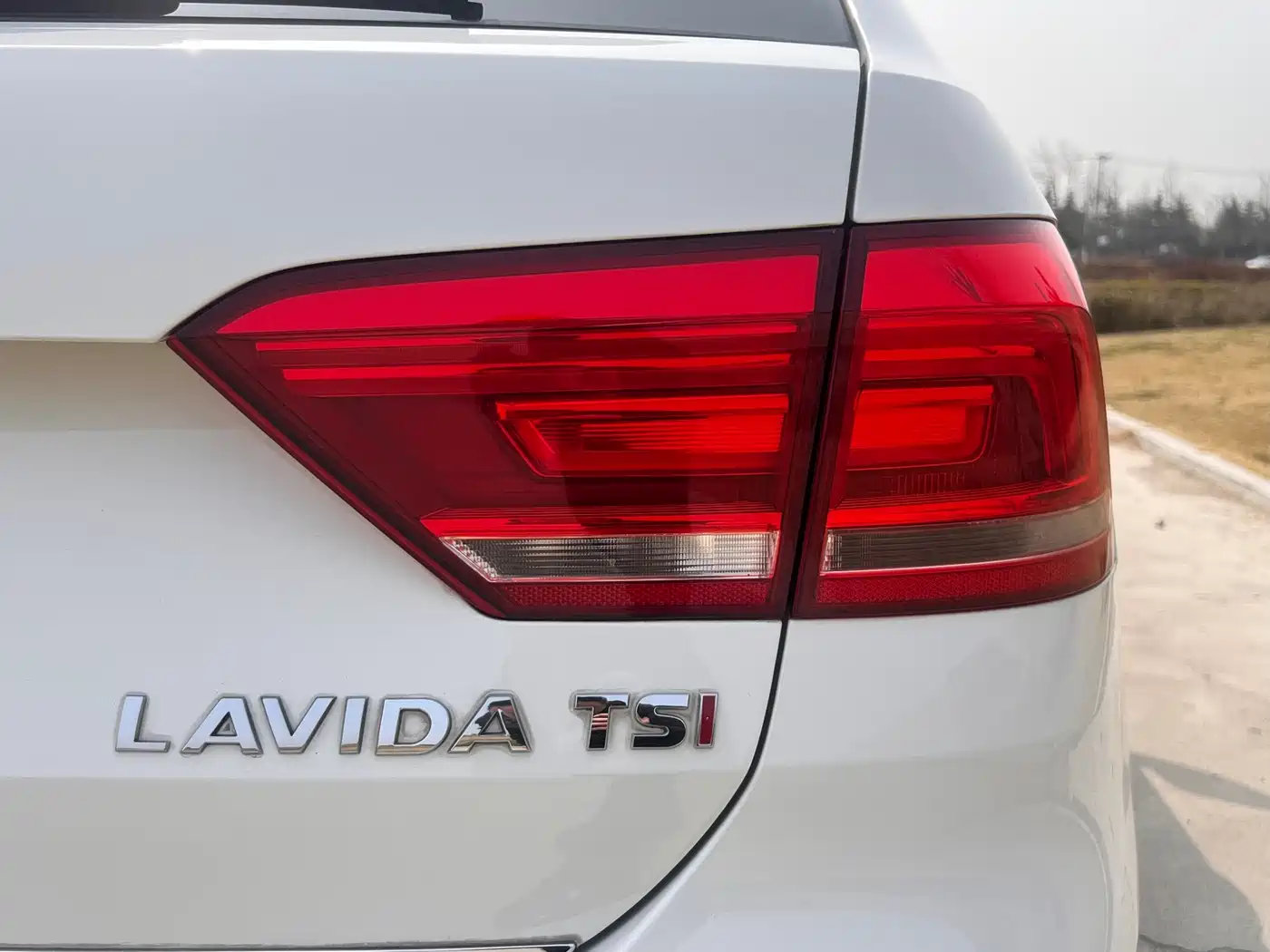 Volkswagen Lavida Tour 2013 1.4TSI Automatic Comfort фото 17
