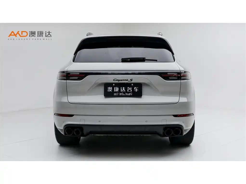 Фото 4 - Porsche Cayenne