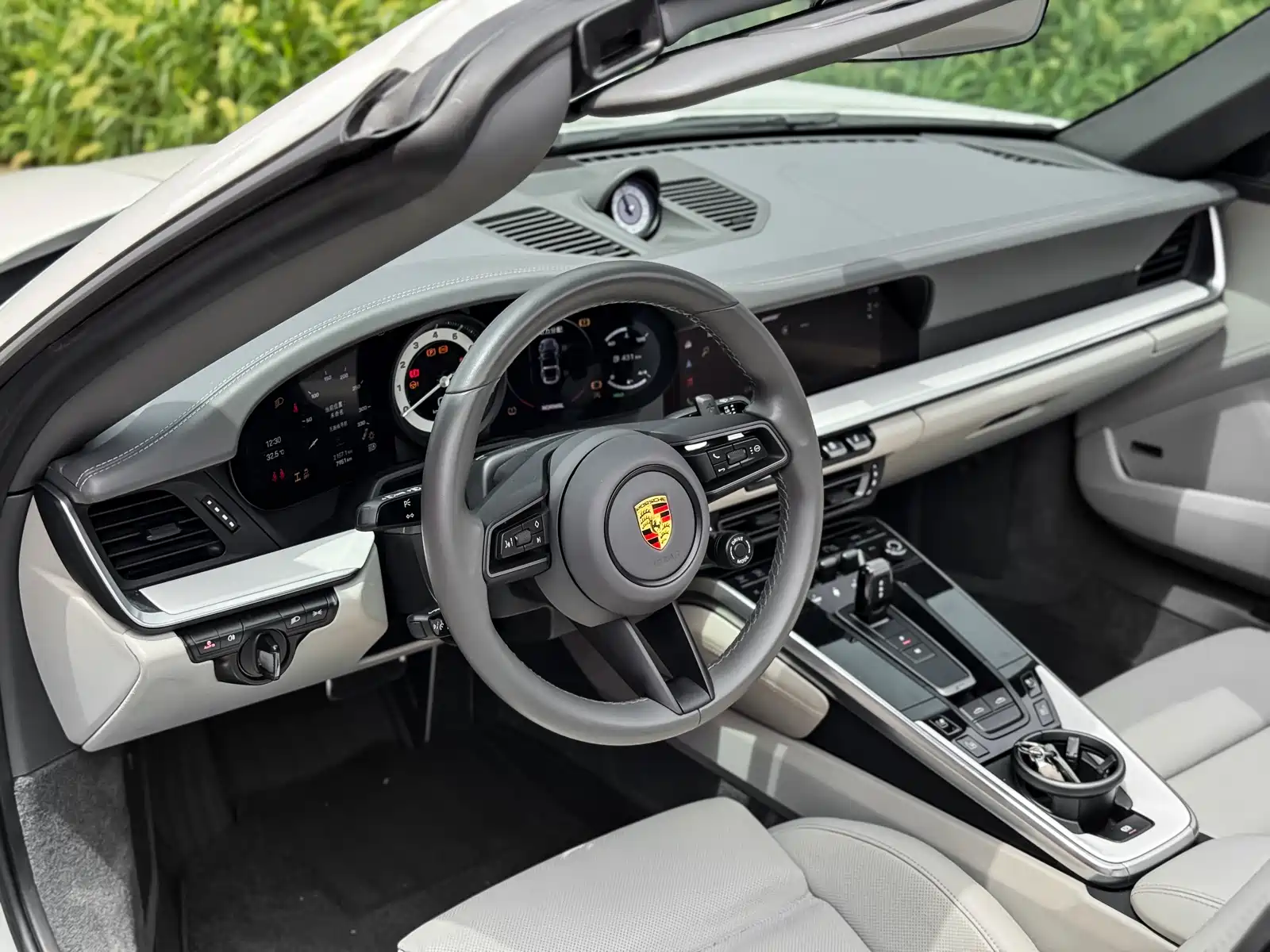 Photo 8 - Porsche 911