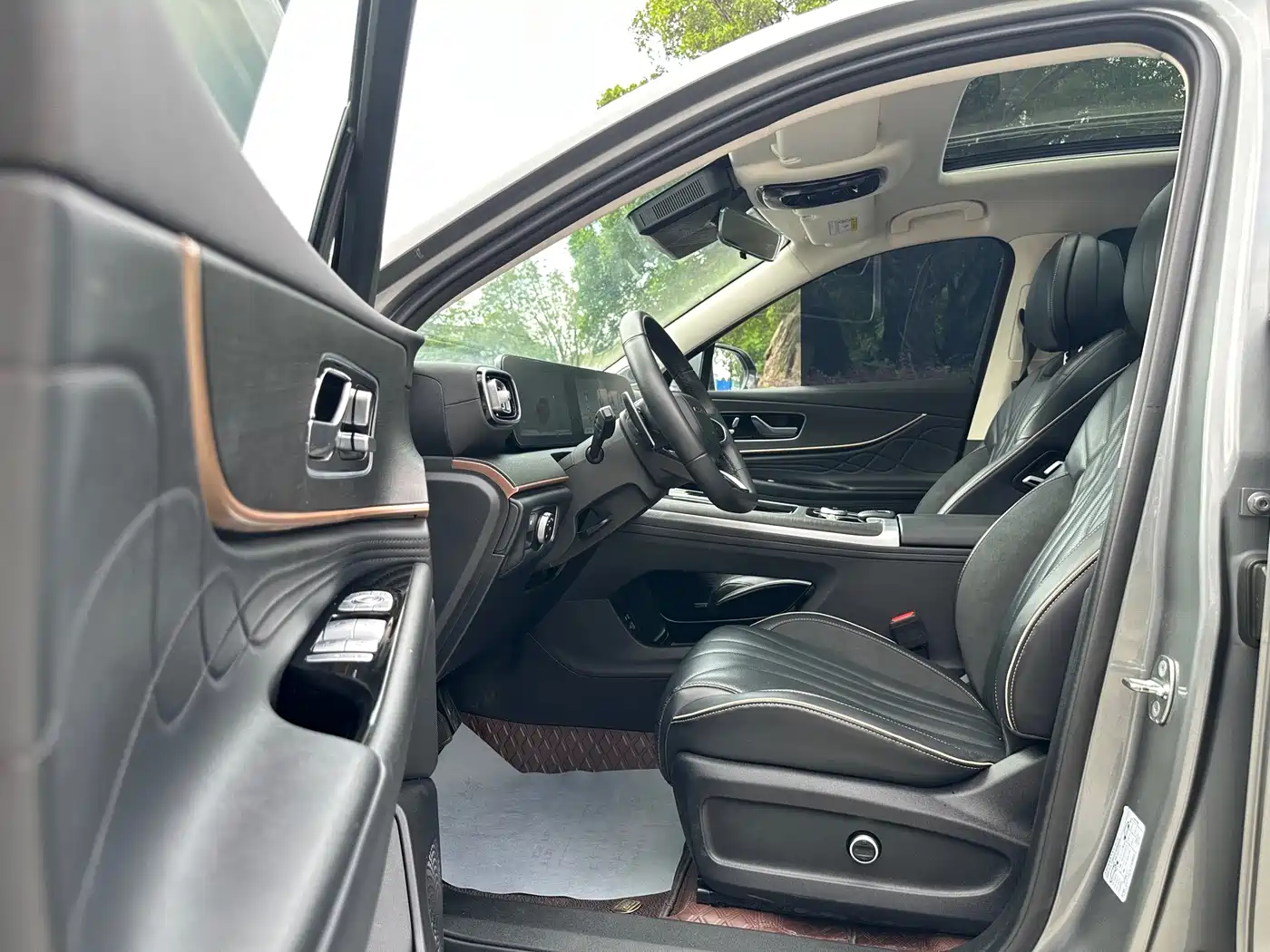 Chery Tiggo 9 2024 2023 2.0T Automatic 2WD Luxury 7-Seater
