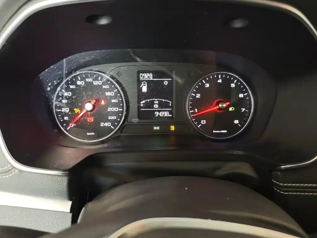 Roewe RX5 2018 2018 20T 2WD Manual Flagship