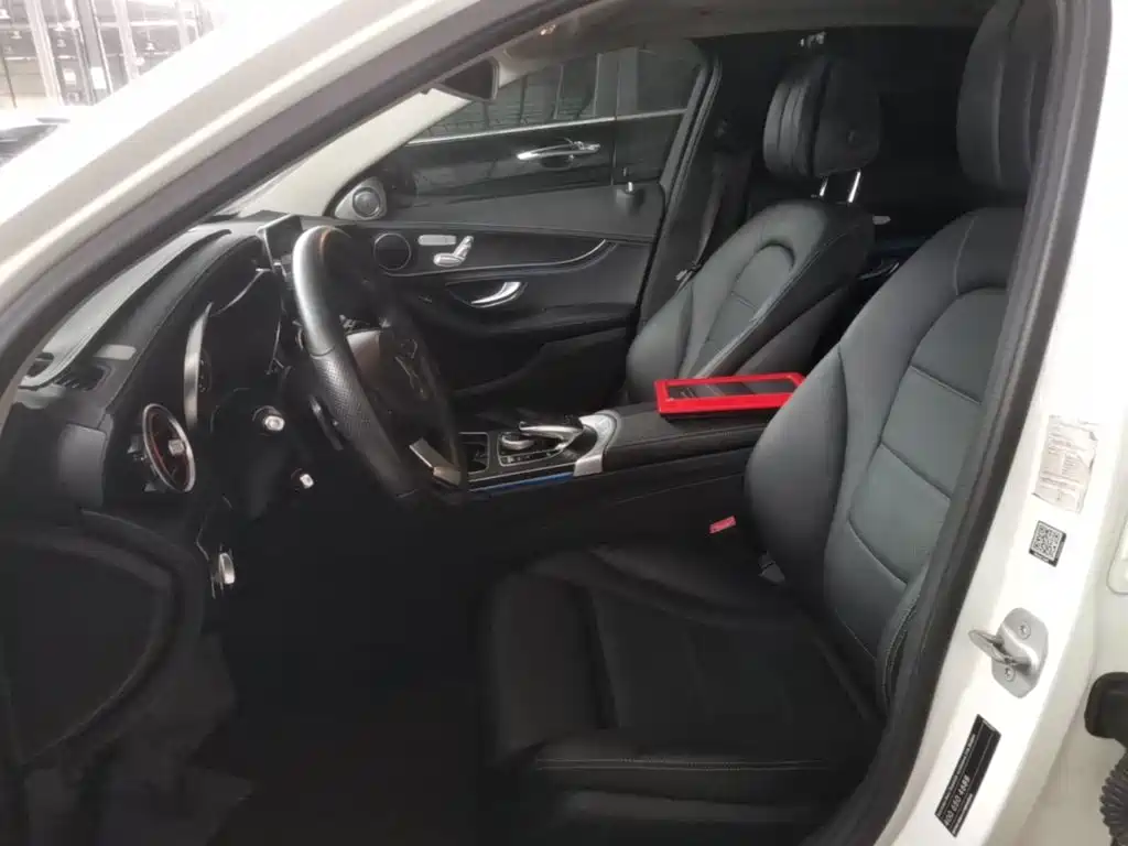 Mercedes-Benz C-Class 2016 2015 Facelift C 200 L Sport