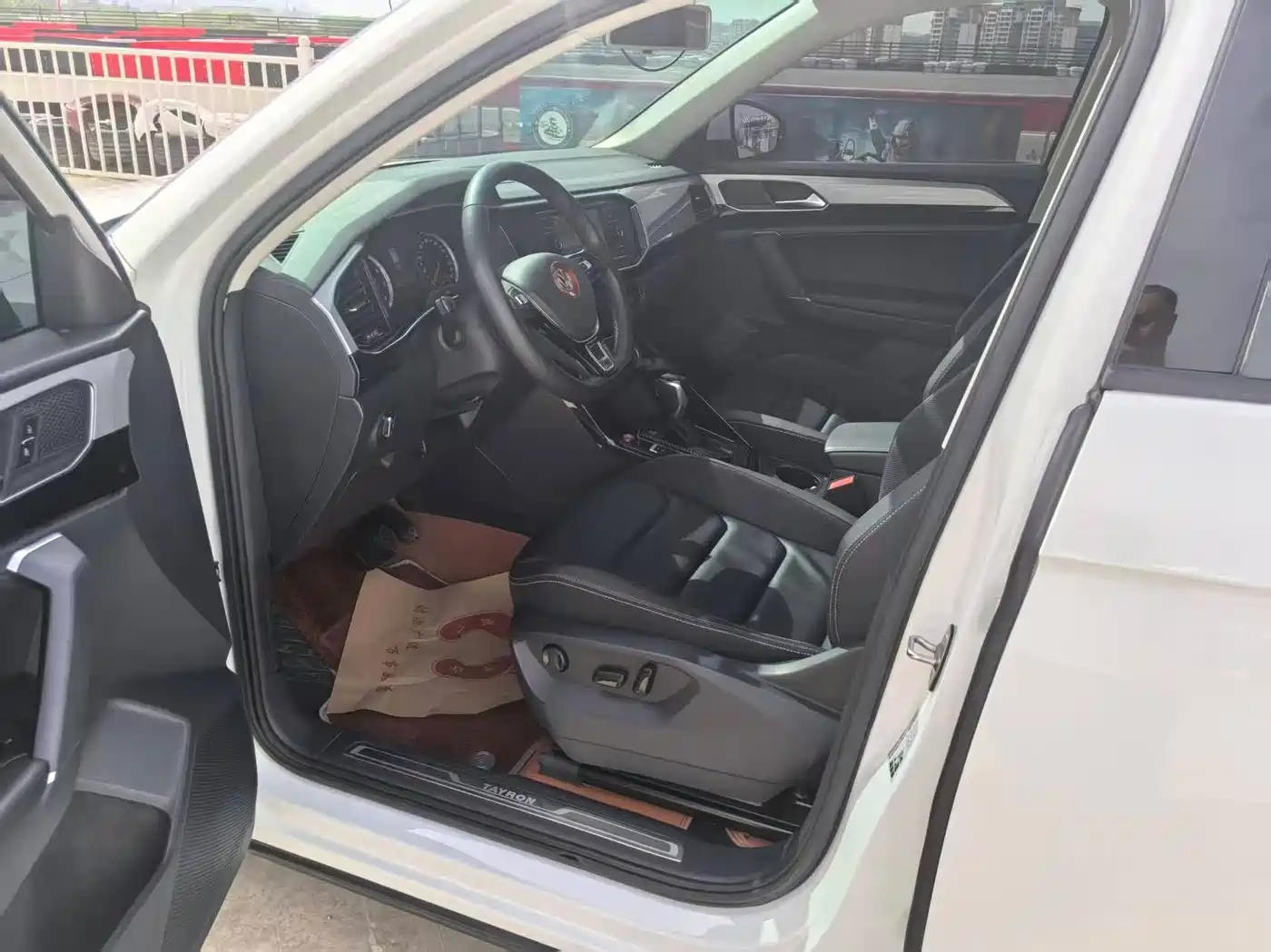 Volkswagen Tayron 2019 330TSI 2WD Luxury China VI фото 7
