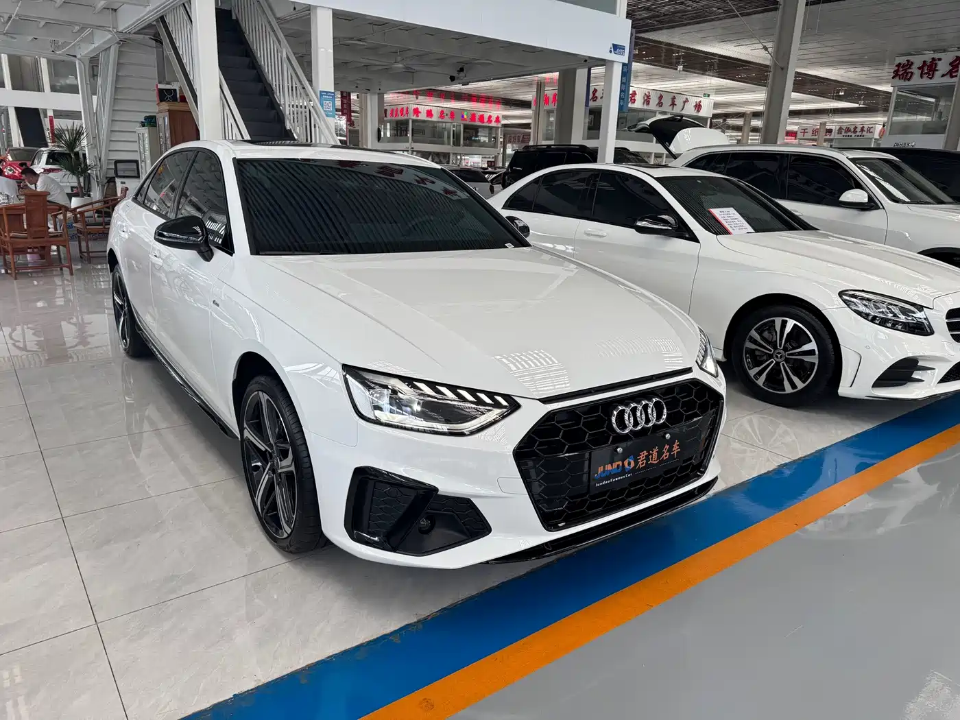 Audi A4L 2025 2025 2 Million Celebration Edition 40 TFSI Luxury Dynamic