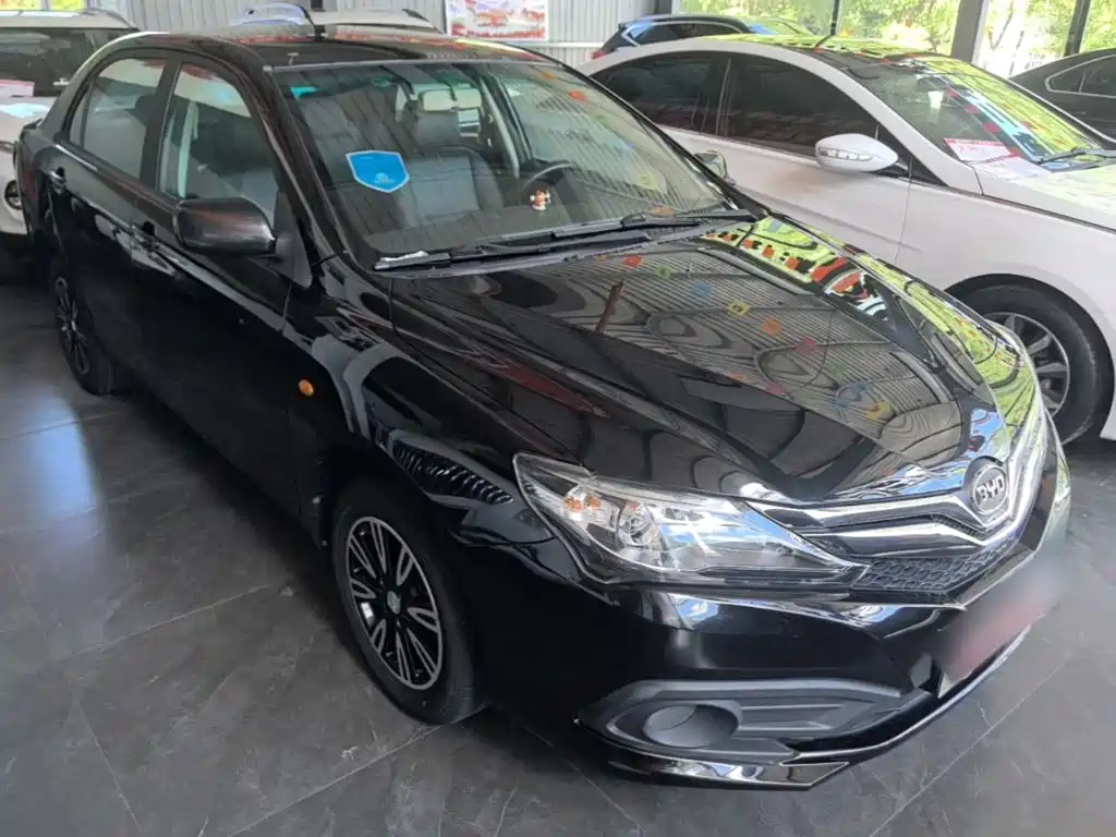 Фото 4 - BYD F3