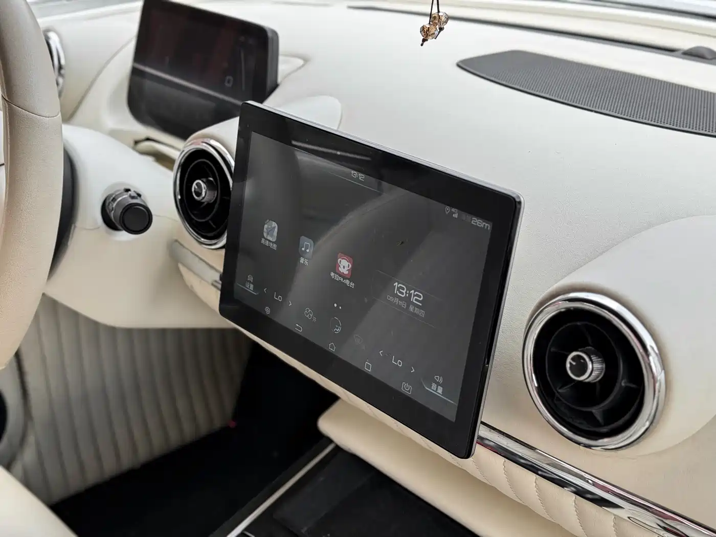 SONGSAN MOTORS SS DOLPHIN