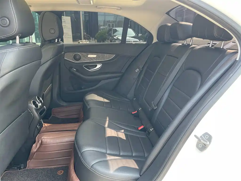 Mercedes-Benz C-Class 2020 Facelift C 260 L Sport фото 12