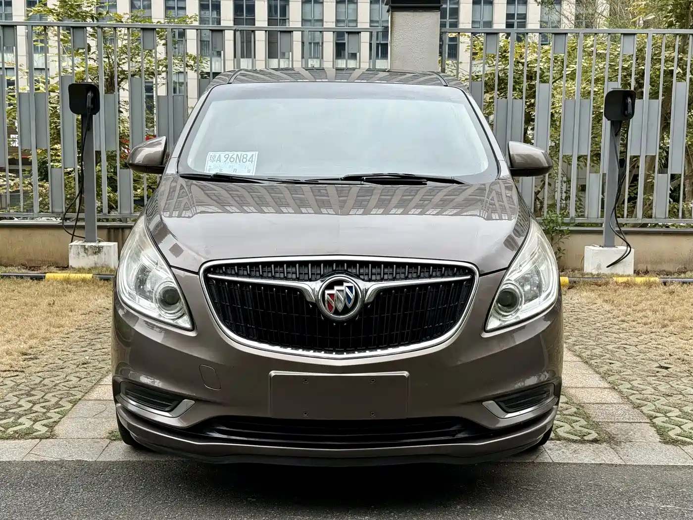 Buick GL8 2017 25S Luxury China V фото 2