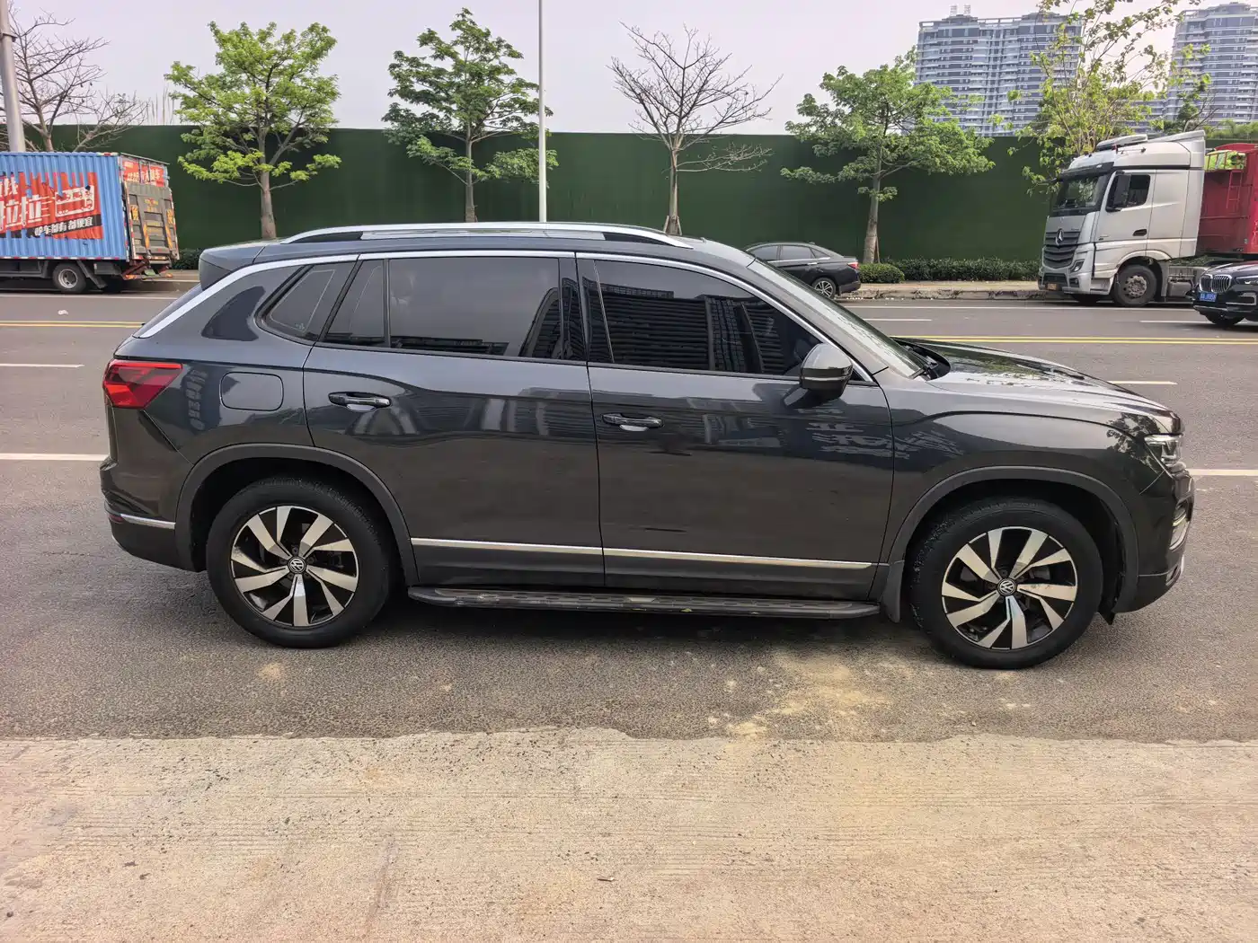 Volkswagen Tayron 2019 330TSI 2WD Luxury China VI фото 4