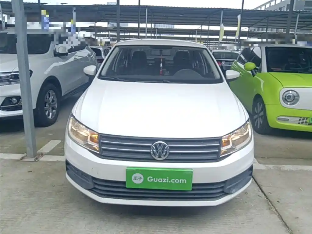 Volkswagen Santana 2016 1.6L Automatic Trend Edition фото 3