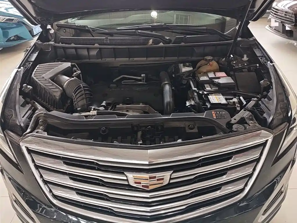 Cadillac XT5 2016 25T Luxury Model фото 20