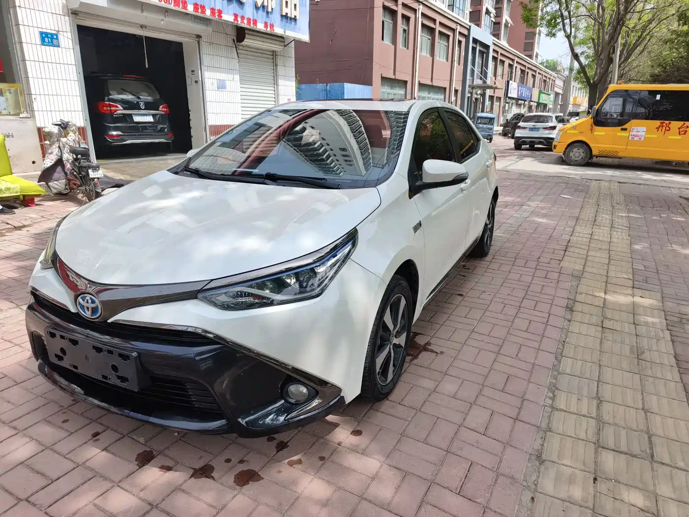 Toyota Levin Twin Engine E+ 2019 1.8PH GS E-CVT Elite Sunroof Edition