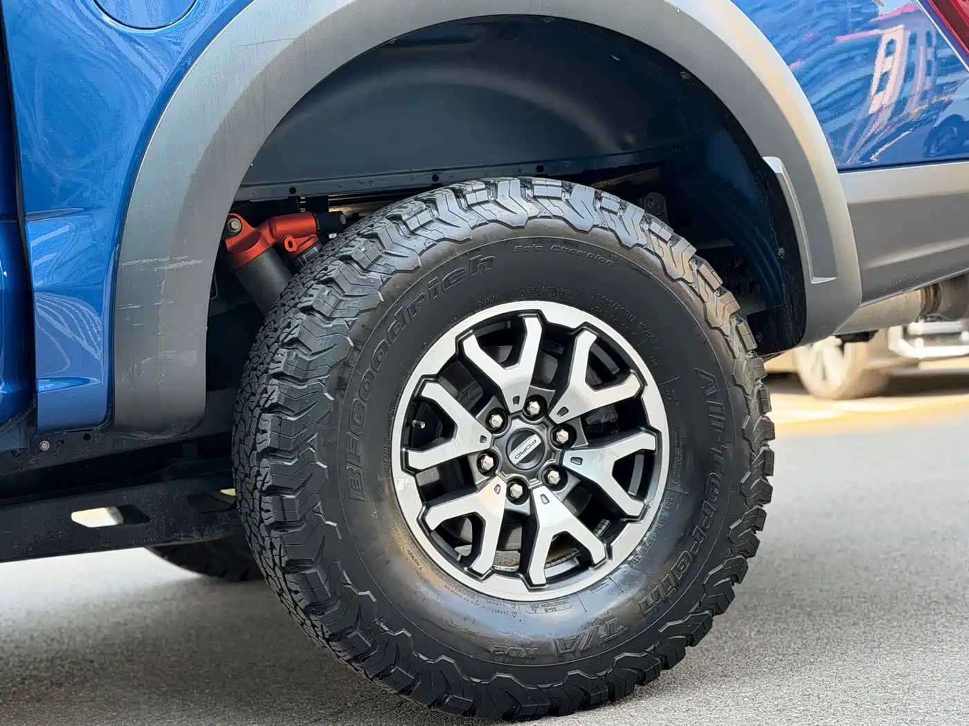 FORD F-150 RAPTOR