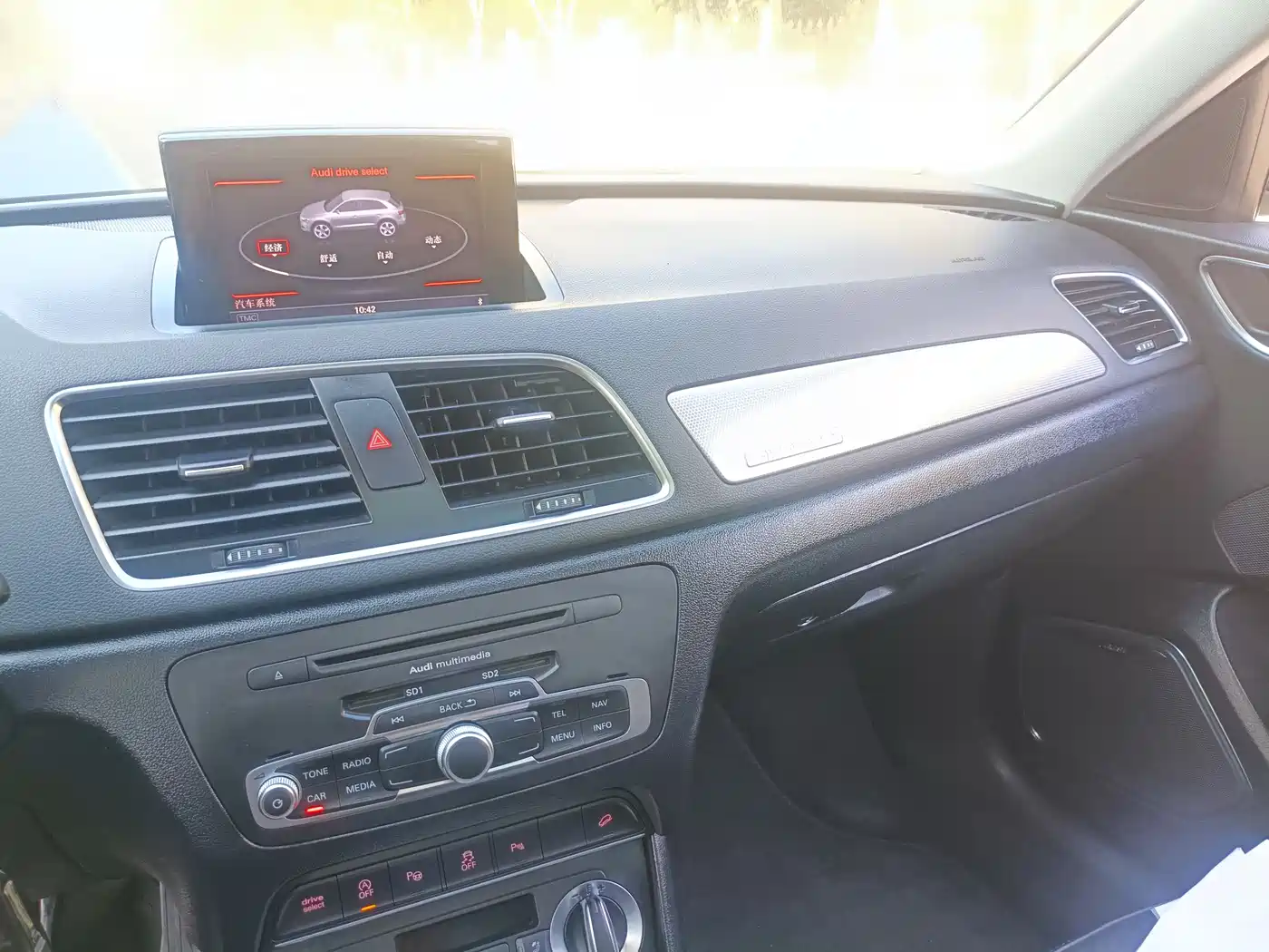Audi Q3 2013 35 TFSI quattro Luxury фото 25