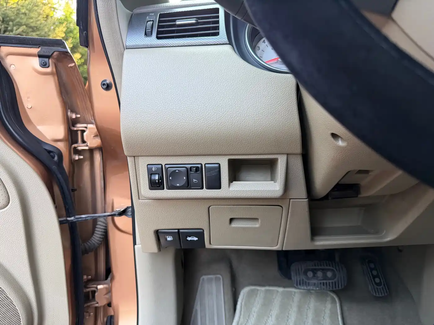 Photo 19 - Nissan Tiida