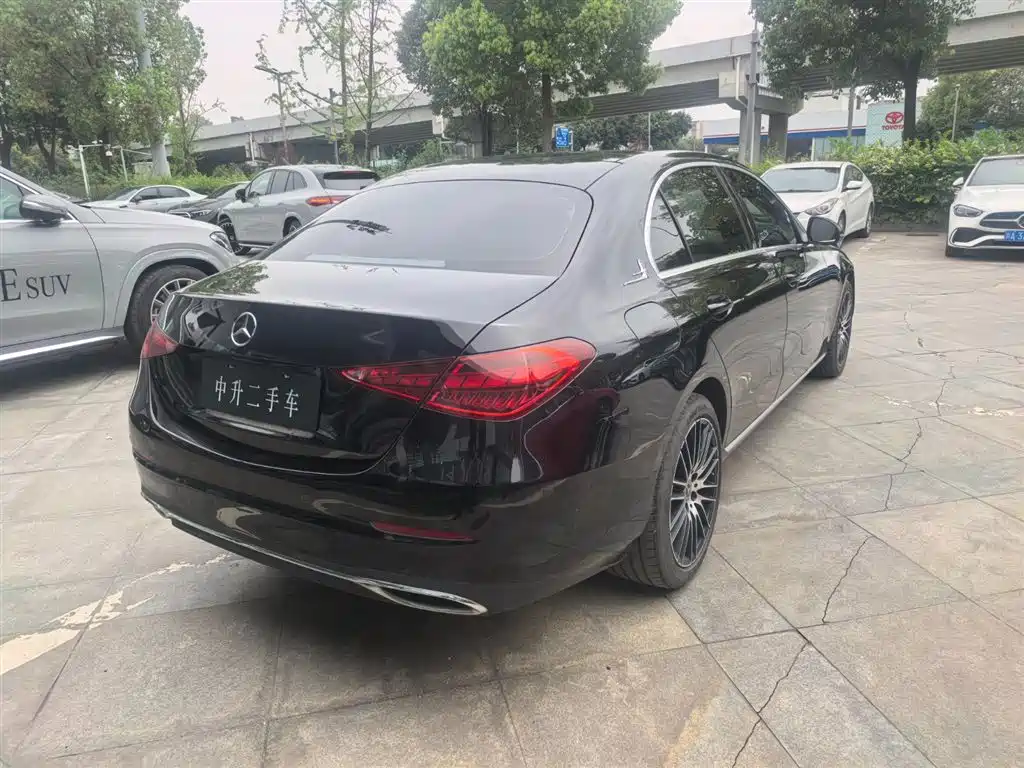 MERCEDES-BENZ C CLASS