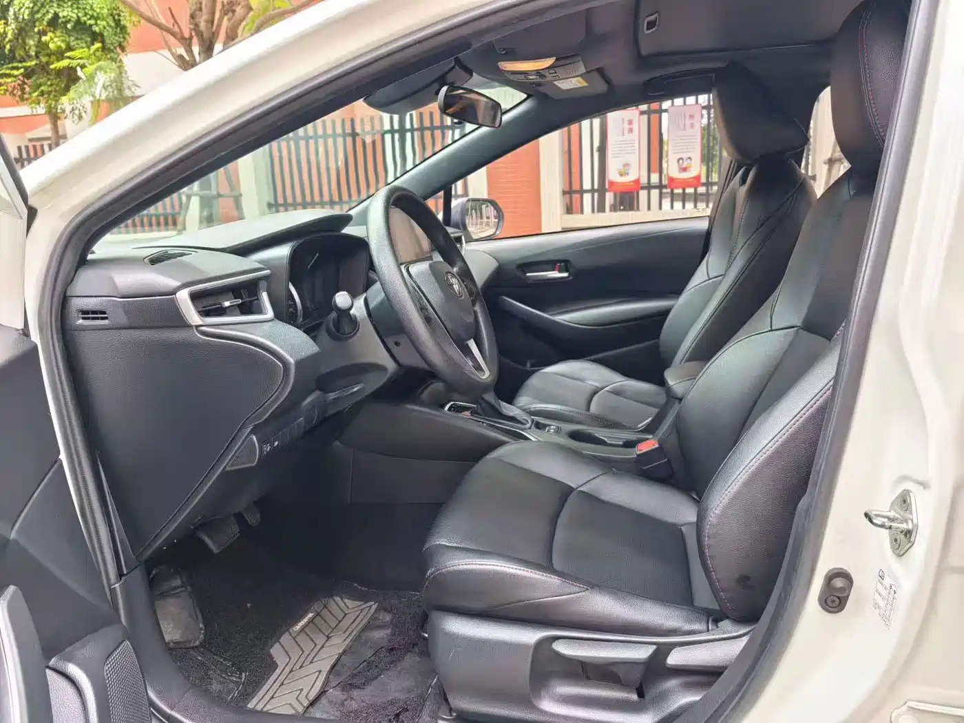 Toyota Levin 2019 185T CVT Luxury Edition China V фото 4