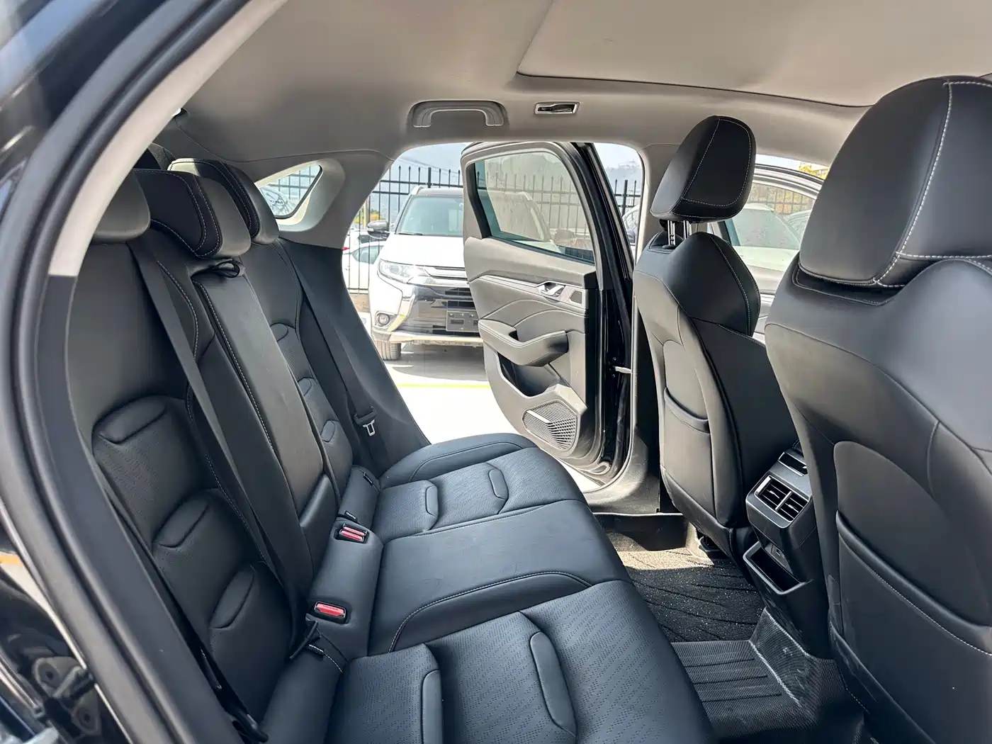 GEELY AUTOMOBILE XINGRUI