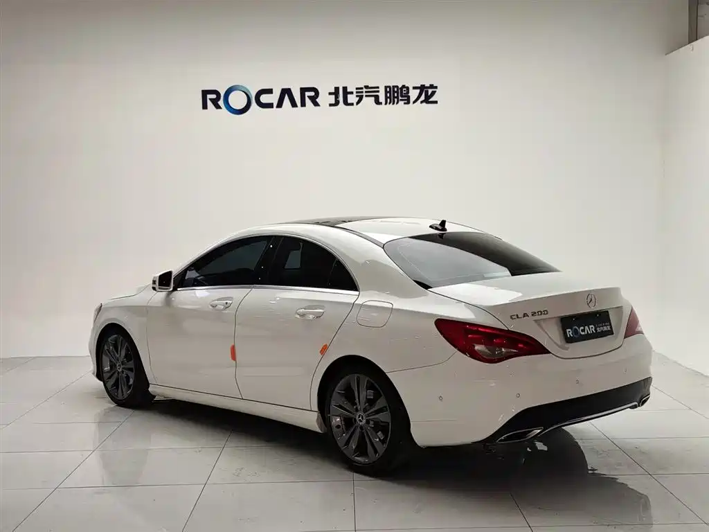 Mercedes-Benz CLA (Import) 2017 CLA 200 Dynamic фото 4