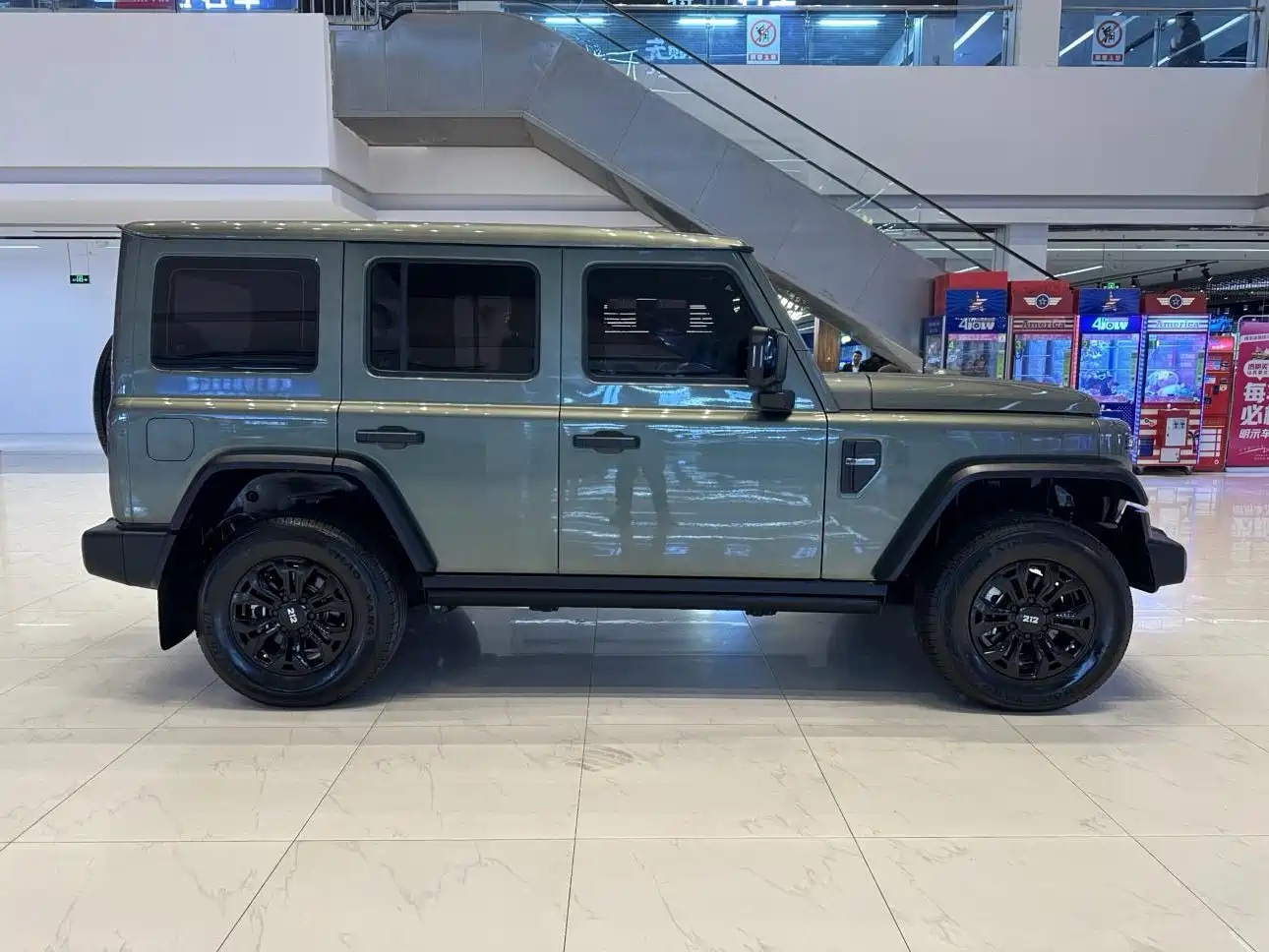 212 T01 2024 2024 2.0T Explorer