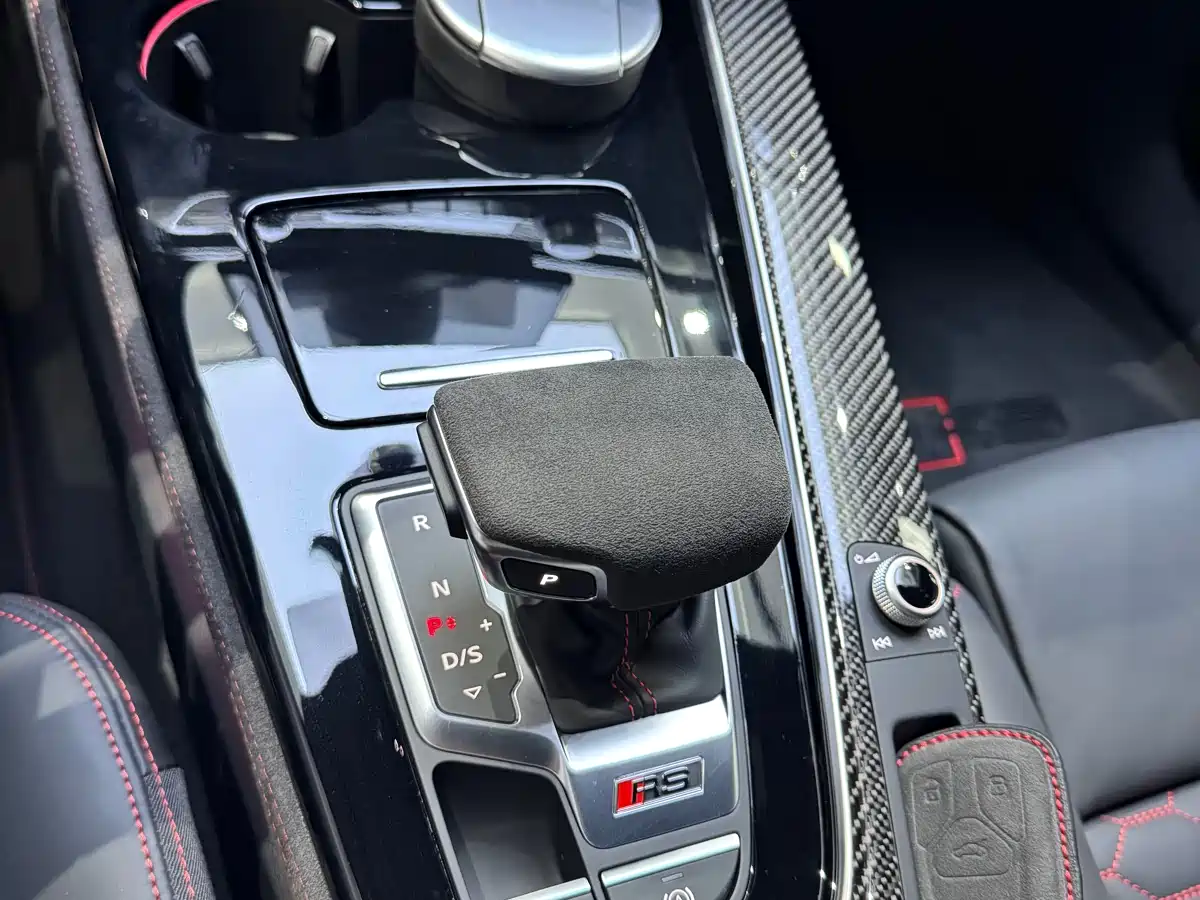 AUDI RS5