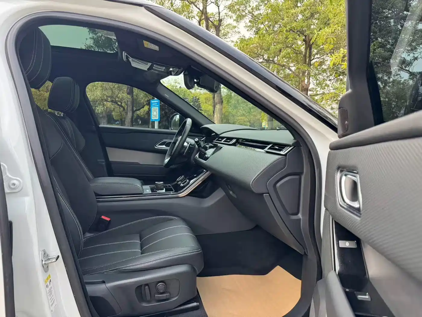 Land Rover Range Rover Velar 2020 P250 R-DYNAMIC S фото 5